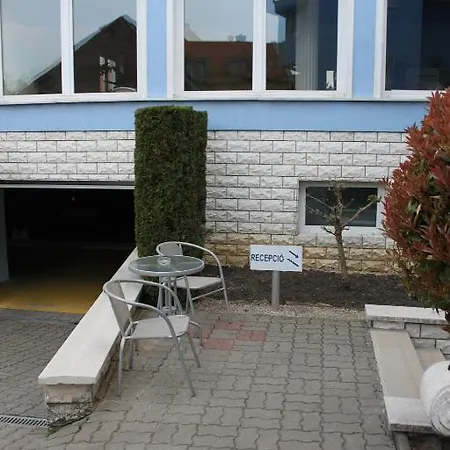 Pensión Blue House 3*