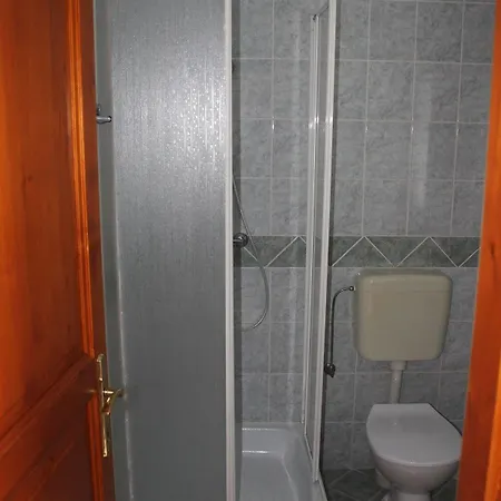 Blue House بيت ضيافة
