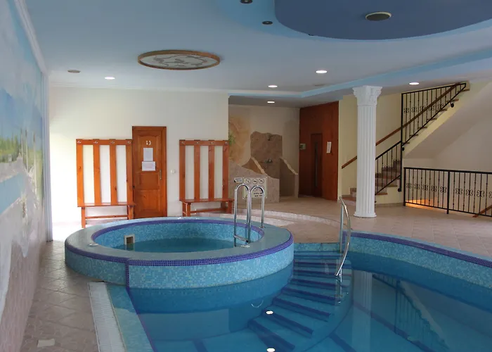 Blue House 3*
