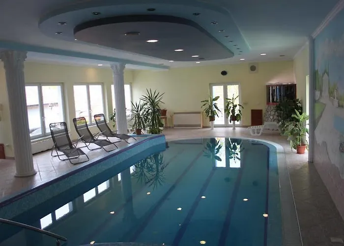 Blue House 3* ヘーヴィーズ